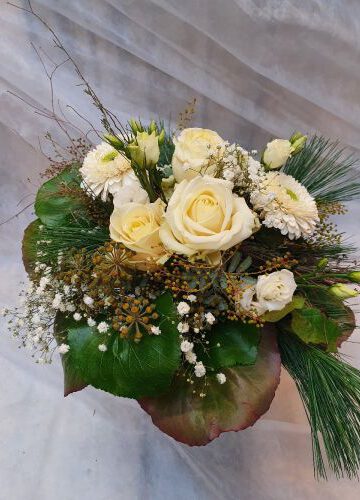 Strauss, weihnachtlich (weiß)